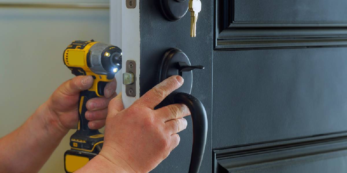 Locksmith in Calne and Wiltshire.